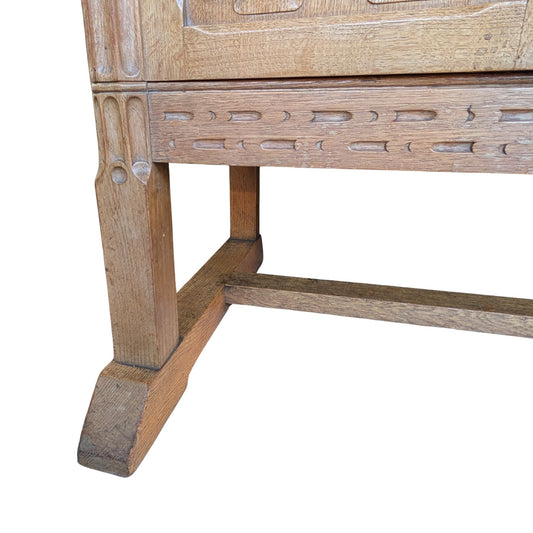 Splendid Antique Oak Sideboard