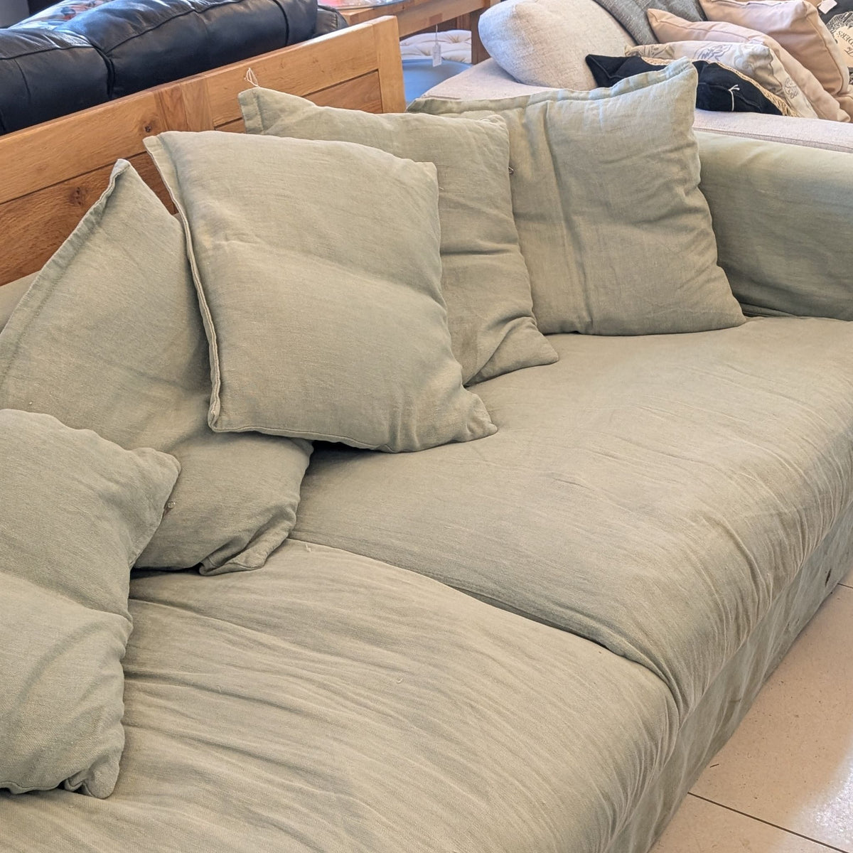 Comfortably Contemporary Le Grand Air 3-seater Sofa In Soft Washed Linen