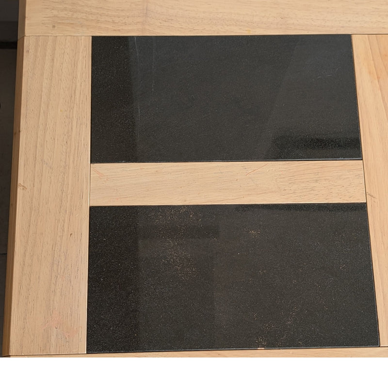 Oak-Veneered Tv / Media Unit With Glass Panel Top