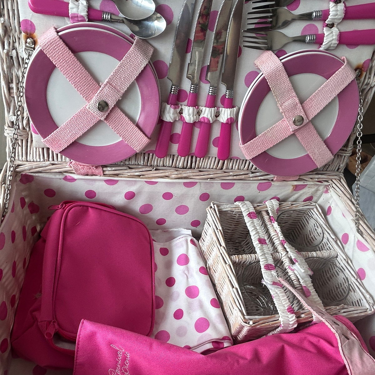 Optima Carnival Pink Polka Dot Picnic Basket