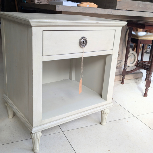 Restoration Hardware Maison Open Bedside Table – Antiqued White