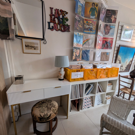 White Ribbed Two-Drawer Console Table with Gold Legs